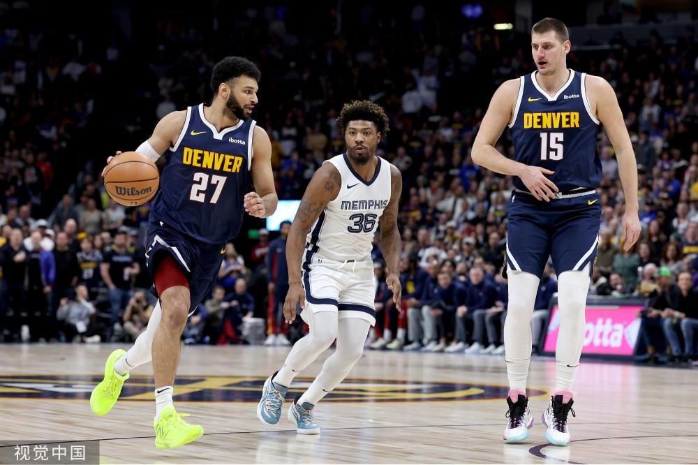 体的中场模 体的中场模