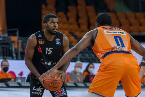 了个性鲜明 了个性鲜明