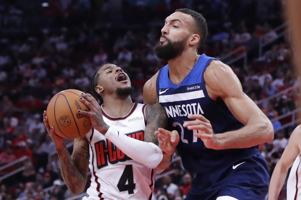 马加萨在摩 马加萨在摩